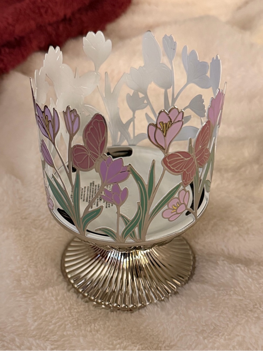 Bath & Body Works Tulip 3-wick candle Holder - Picture 2 of 5